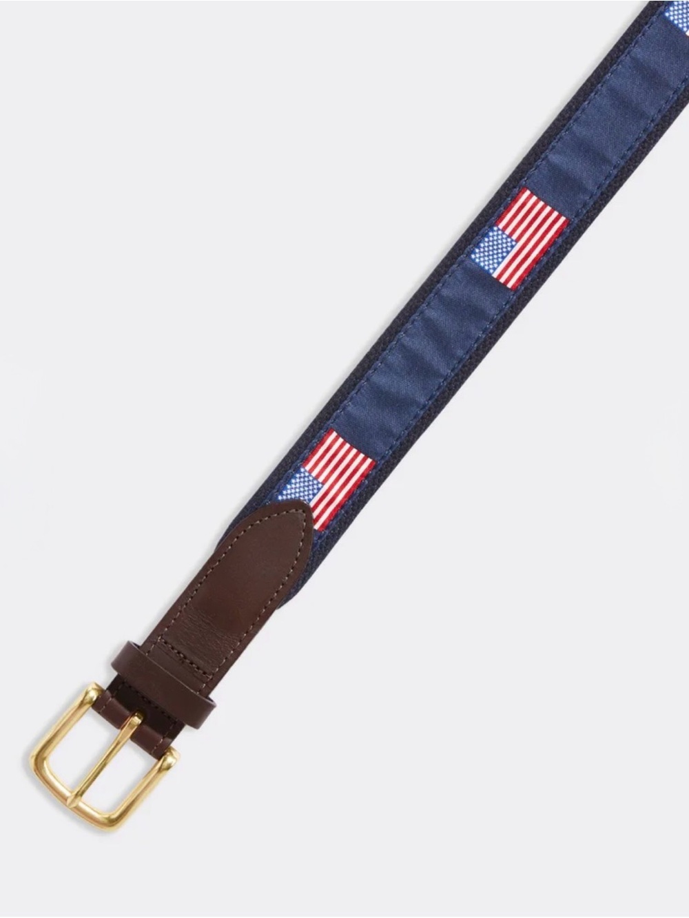Vineyard Vines Men's American Flags Canvas
Club Belt Size 40 - Picture 2 of 6